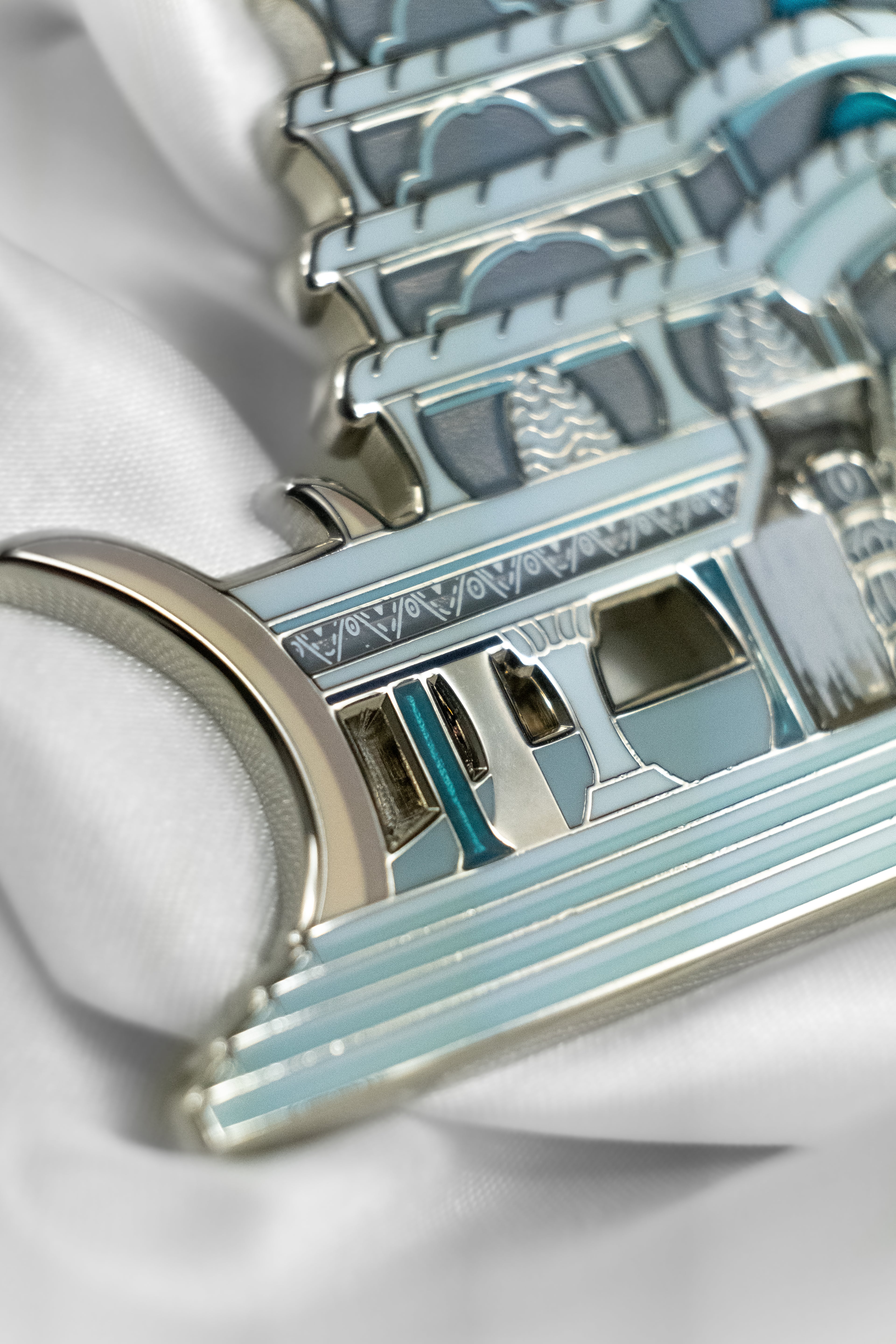 In-Hand | NWT Capitol Enamel Pin